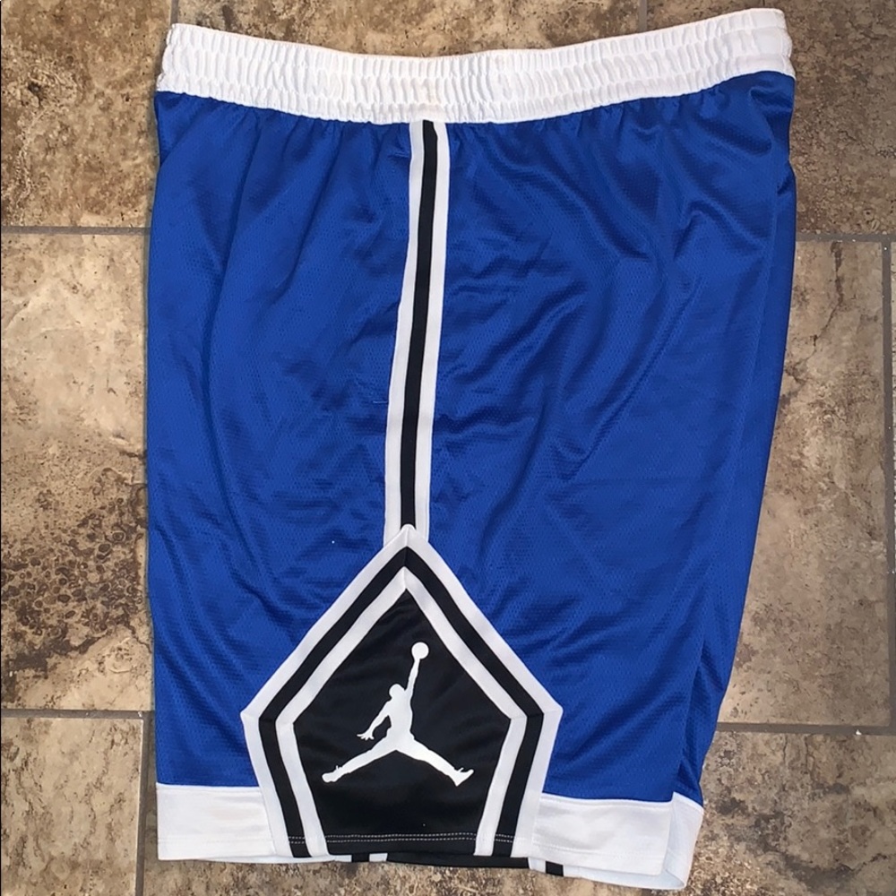 Make Offer! Nike Dri-Fit Men Shorts